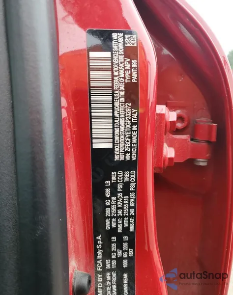 2016 Fiat 500X Trekking Plus z USA, uszkodzony, nr VIN ZFBCFYET0GP332972